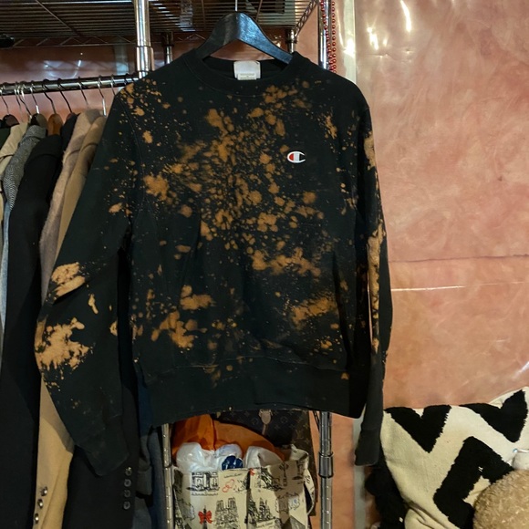 Champion bleached tie dye (DIY) sweatshirt